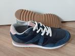 Esprit blauwe sneakers maat 39, Kleding | Dames, Blauw, Ophalen of Verzenden, Sneakers of Gympen, Gedragen