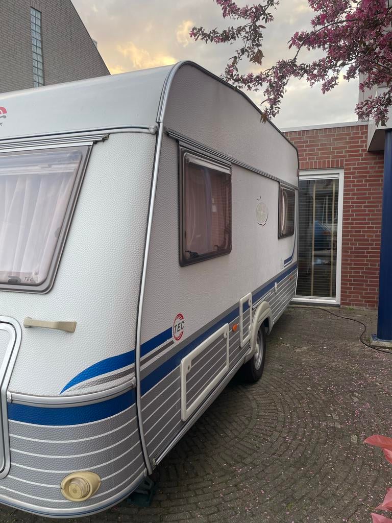 TEC caravan 450K1 met Unico Milaan voortent, Treinzit, Particulier, 4 tot 5 meter, Tot en met 4
