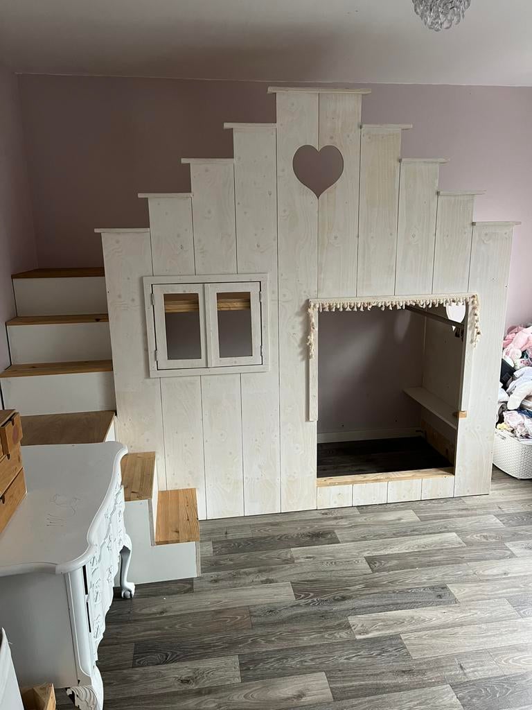 Huisbed huisjesbed hoogslaper, Ophalen of Verzenden, Gebruikt, Hoogslaper