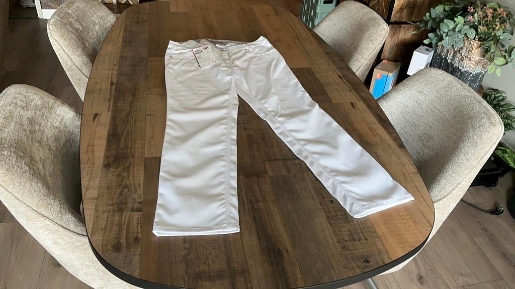 Nieuwe BP Dames Jeans - Maat 31/32 - Ideaal voor Zorg, Kleding | Dames, Spijkerbroeken en Jeans, Ophalen of Verzenden, Nieuw, Wit