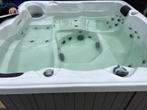 Jacuzzi Balboa 4 jaar oud., Tuin en Terras, Bubbelbaden en Hottubs, Ophalen of Verzenden, Zo goed als nieuw, Trap