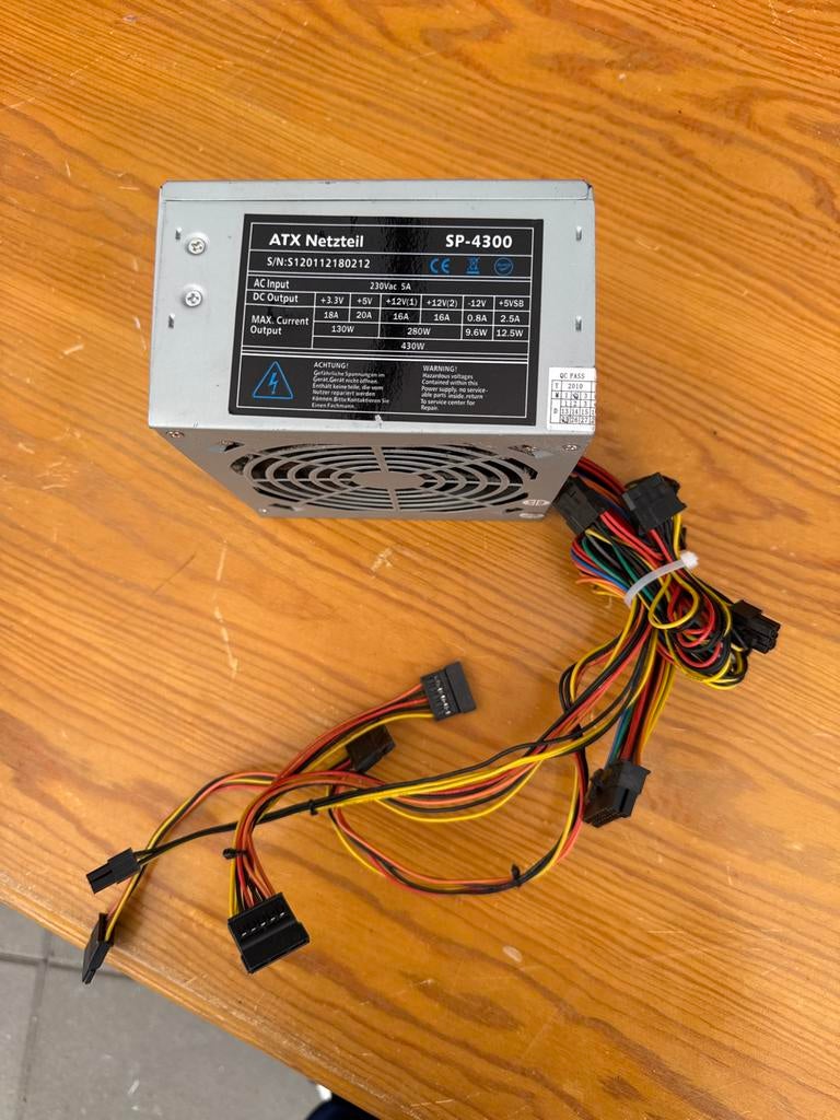 ATX Netzeil SP-4300 voeding, Computers en Software, Interne voedingen, Ophalen of Verzenden, Gebruikt