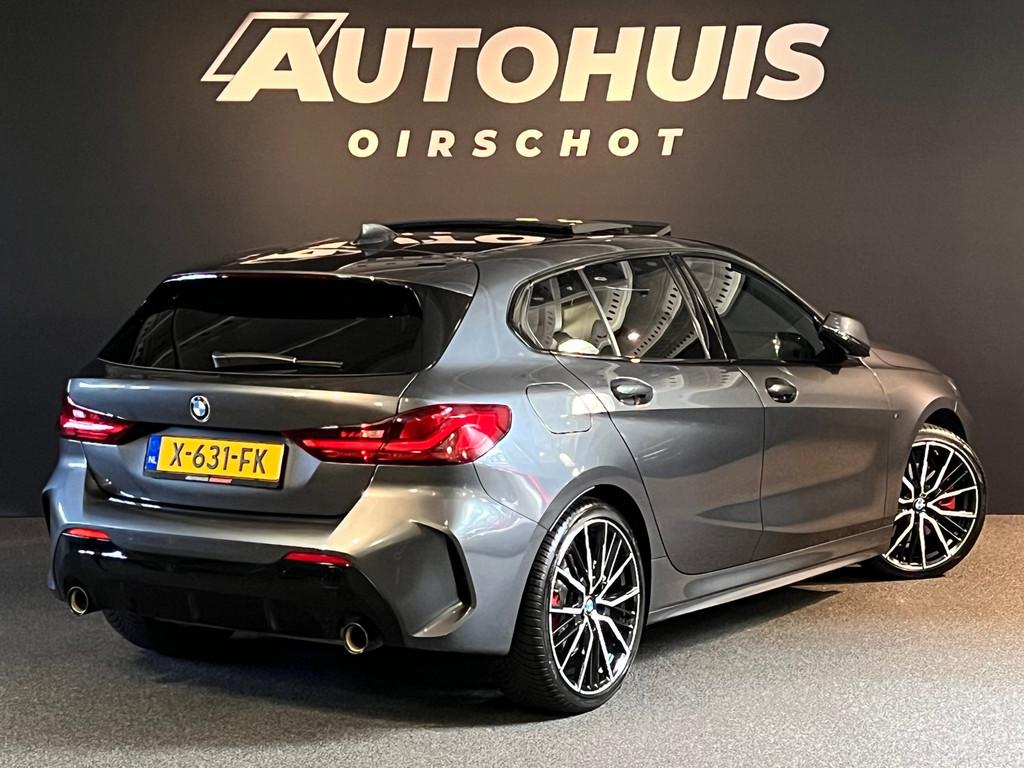 BMW 1-serie 120i High Executive Edition M Pano/ M stoelen/ 1, Auto's, BMW, 1998 cc, 730 kg, Gebruikt, 4 cilinders