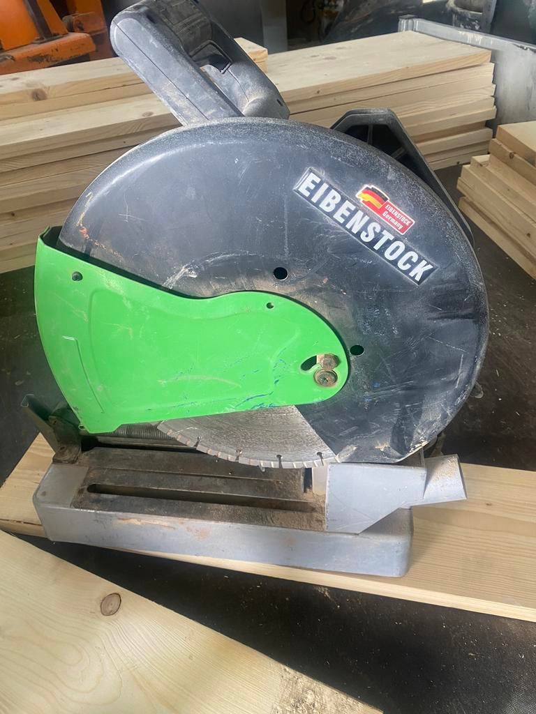 Eibenstock afkortzaag voor steen, Ophalen of Verzenden, Zo goed als nieuw, Afkortzaag, 30 tot 70 mm