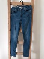 Levi’s dames spijkerbroek W29 L 30, Ophalen of Verzenden, Zo goed als nieuw, Blauw, W28 - W29 (confectie 36)