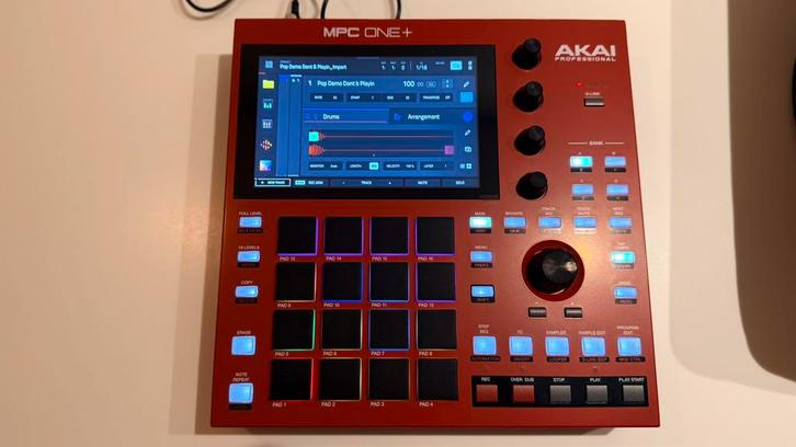 Akai MPC One Plus /MK2 (praktisch nieuw), Muziek en Instrumenten, Samplers, Zo goed als nieuw, Ophalen of Verzenden