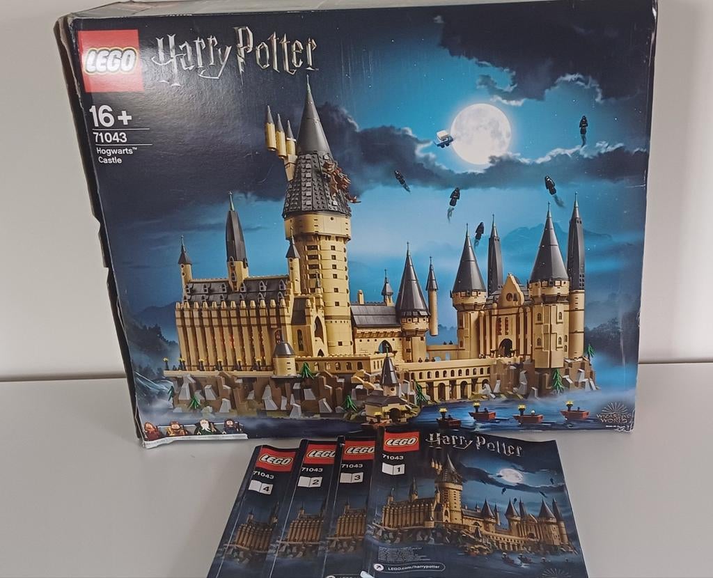 LEGO 71043 Harry Potter Kasteel Zweinstein - Compleet, Lego, Harry Potter, Ophalen of Verzenden, Zo goed als nieuw