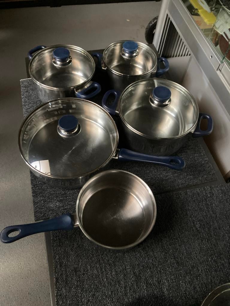 BK Pannenset - RVS pannen met glazen deksels, Huis en Inrichting, Keuken | Potten en Pannen, Ophalen, Gebruikt, Inductieplaat