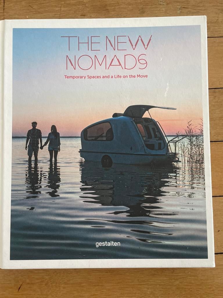 The New Nomads / gestalten 2015, Boeken, Eén stripboek, Ophalen of Verzenden, Zo goed als nieuw