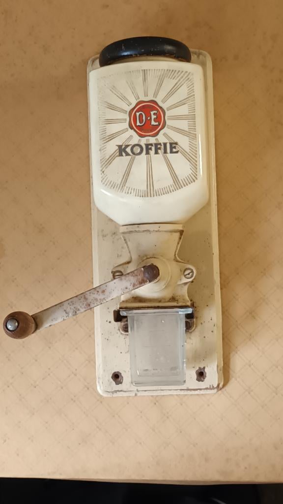 De koffiemolen, Antiek en Kunst, Antiek | Keukenbenodigdheden, Ophalen of Verzenden