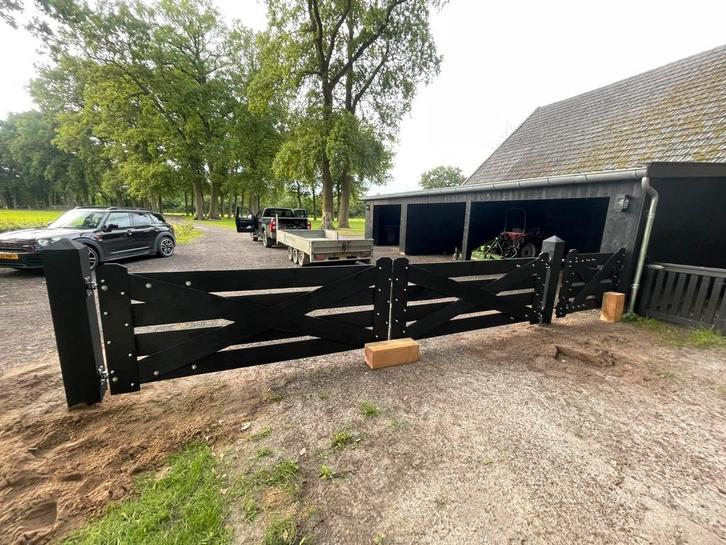 Douglas hek op maat, Tuin en Terras, Tuinpoorten, Zo goed als nieuw, Draaipoort, Hout, 150 tot 200 cm, 200 cm of meer, Ophalen