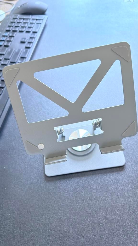 Tablethouder voor op bureau, Ophalen, Zo goed als nieuw