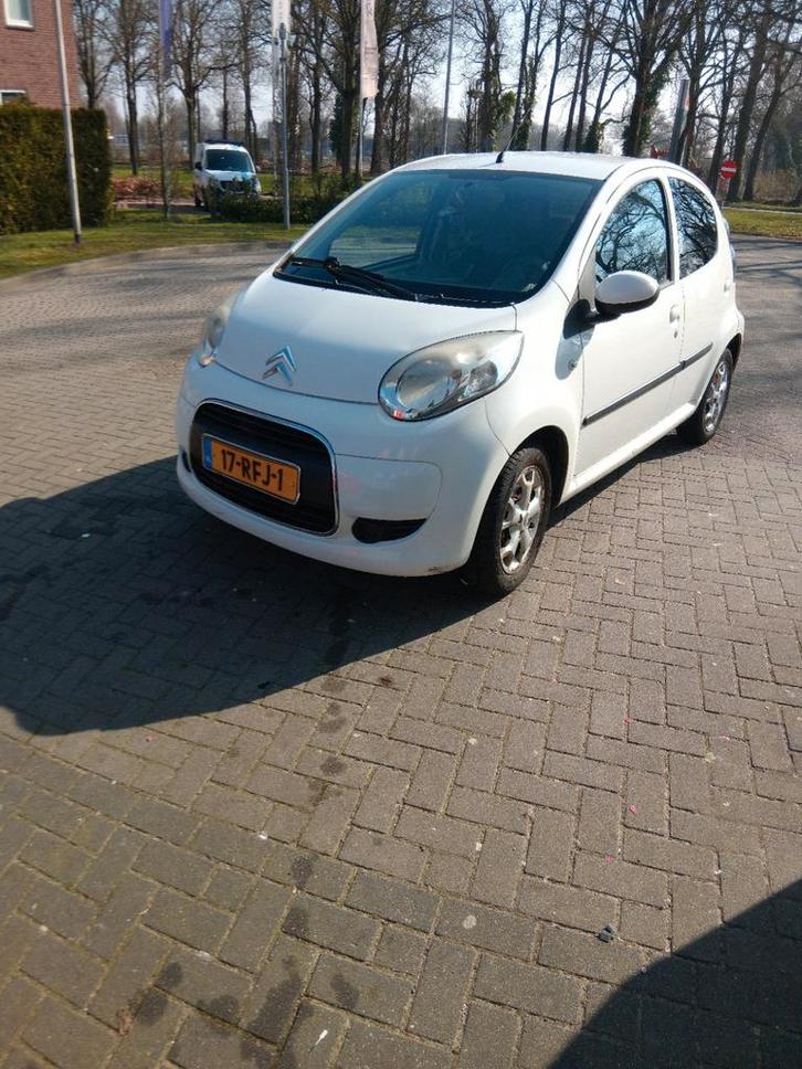 Citroën C1 1.0i 68PK 5D 2011 Wit, Auto's, Citroën, Bedrijf, C1, Benzine, A, Hatchback, Handgeschakeld, Origineel Nederlands, Wit