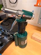 Popnagel tang op lucht., Ophalen of Verzenden