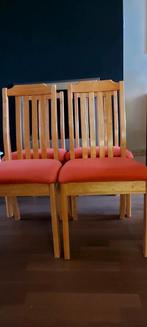 4 blank houten stoelen + tafel 85x145 cm., Ophalen, Vier