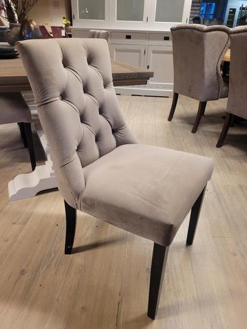 *OPRUIMING* 4 Landelijke Eetkamerstoelen Orly kleur Taupe beschikbaar voor biedingen