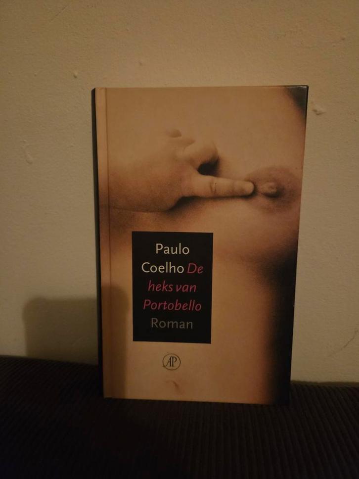 De Heks van Portobello - Paulo Coelho, Boeken, Romans, Gelezen, Nederland, Ophalen of Verzenden