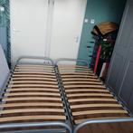 Metaal 1a2 persoonsbed, Ophalen, Tweepersoons, Zo goed als nieuw, 80 cm