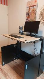 Verstelbaar en opklapbaar bureau - kan geleverd in/om A'dam, Huis en Inrichting, Bureaus, Ophalen, Elektrisch, Zo goed als nieuw