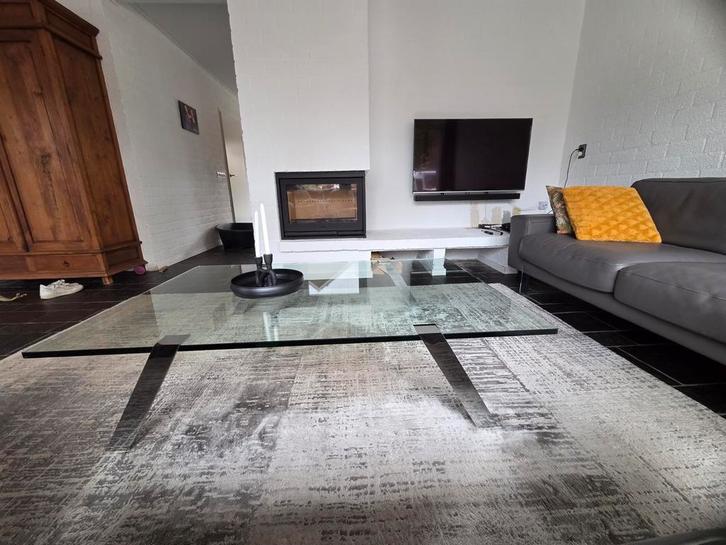 Glazen salontafel balance van lourens fisher, Huis en Inrichting, Tafels | Salontafels, Zo goed als nieuw, Minder dan 50 cm, 50 tot 100 cm