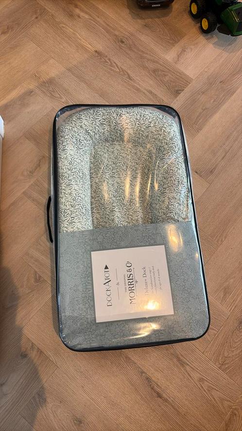 Babynestje DockATot deluxe+ dock willow boughs (0-8 maanden), Kinderen en Baby's, Kinderkamer | Overige Meubels, Gebruikt, Overige typen