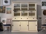 Ruime buffetkast / vitrinekast cremekleurig, Huis en Inrichting, Kasten | Buffetkasten, Ophalen, Gebruikt, G, G