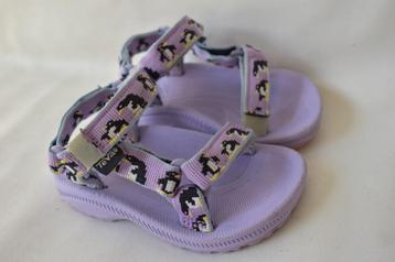 TEVA maat 20 sandalen pinguins NIEUWSTAAT  beschikbaar voor biedingen