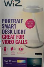 Wiz Portrait Smart Bureaulamp - Perfect voor Video Calls!, Huis en Inrichting, Lampen | Vloerlampen, Ophalen of Verzenden, Zo goed als nieuw