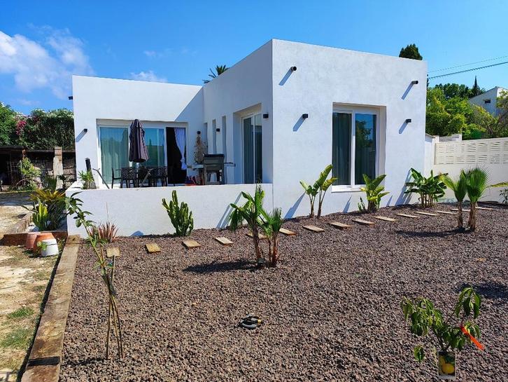 Gezellige nieuwe villa op loopafstand van Javea stadje, Vakantie, Vakantiehuizen | Spanje, Costa Blanca, Landhuis of Villa, Dorp