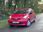 Toyota Aygo 1.0-12V | 5 Deurs Nu € 1.450!, Voorwielaandrijving, Gebruikt, 4 stoelen, 68 pk