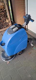 Numatic ttb3450 schrobzuigmachine, Ophalen of Verzenden, Gebruikt, Schrobmachine
