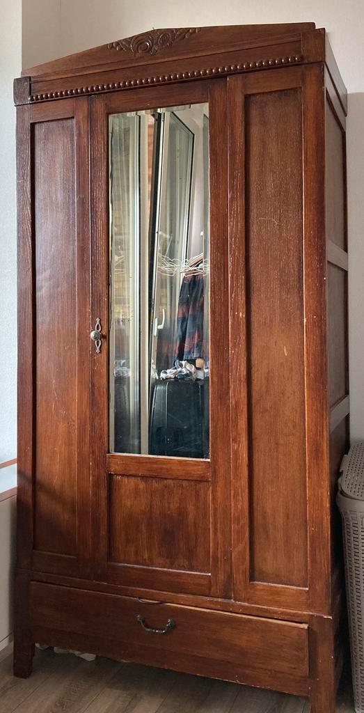 Linnenkast/buffetkast met 2 legplanken, een lade en spiegel, Huis en Inrichting, Kasten | Kledingkasten, Gebruikt, 150 tot 200 cm