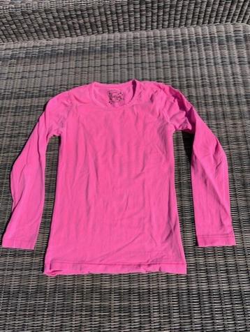 Leuke effen roze Vingino longsleeve in maat 140, als nieuw! beschikbaar voor biedingen