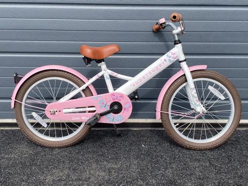 supersuper zeer nette fiets, Fietsen en Brommers, Fietsen | Meisjes, Zo goed als nieuw, 18 inch, Ophalen