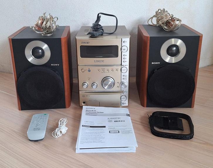 Sony CMT-CPZ3 MicroSet, Cassettedeck, CD, Tuner, 150 W, Audio, Tv en Foto, Stereo-sets, Gebruikt, Cassettedeck, Cd-speler, Tuner of Radio