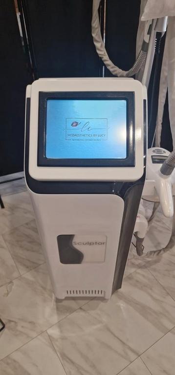 VELA SCULPTOR III is a professional machine for shaping body beschikbaar voor biedingen