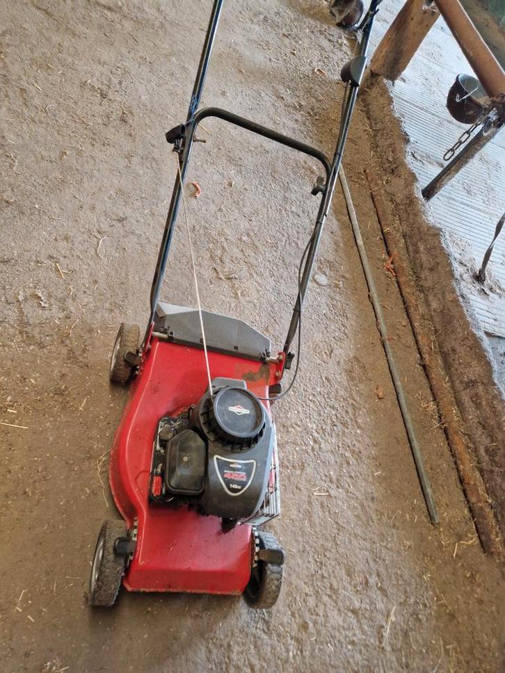 Benzine Grasmaaier, Tuin en Terras, Grasmaaiers, Gebruikt, Benzine-grasmaaier, 40 t/m 49 cm, Cirkelmaaier, Opvangzak, Ophalen