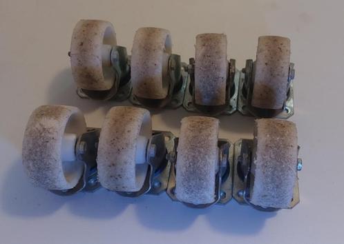 8 stuks gebruikte nylon zwenkwielen Ø 100 mm. € 7,50 p/stuk, Doe-het-zelf en Verbouw, Zwenkwielen, Gebruikt, Ophalen of Verzenden