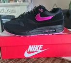 Nike Air Max 1 Valentine's day Black!, Ophalen of Verzenden, Nieuw, Zwart, Sneakers of Gympen