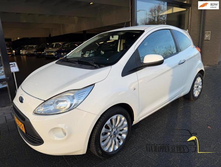 Ford Ka 1.2 Titanium X start/stop / apk 2 -2027 / KM 111362, Auto's, Ford, Bedrijf, Te koop, Ka, ABS, Airbags, Airconditioning
