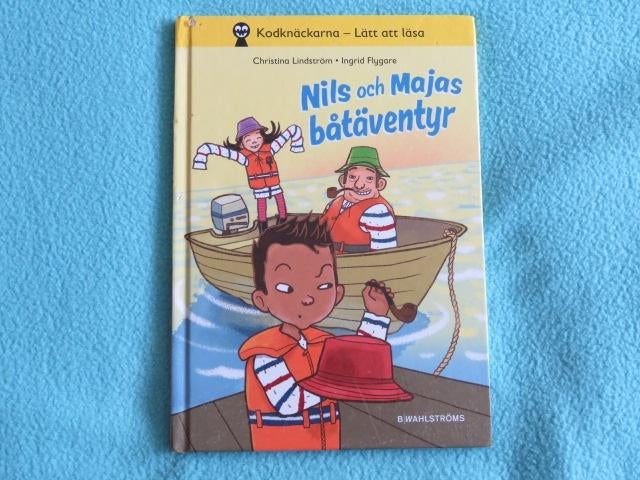 Zweeds kinderboek: Nils och Majas båtaventyr - C. Lindström, Ophalen of Verzenden, Zo goed als nieuw, Christina Lindström, Fictie algemeen