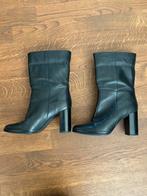 Maje half hoge zwarte leren boots, zwarte hoge laarzen, 37, Kleding | Dames, Schoenen, Hoge laarzen, Zwart, Ophalen of Verzenden
