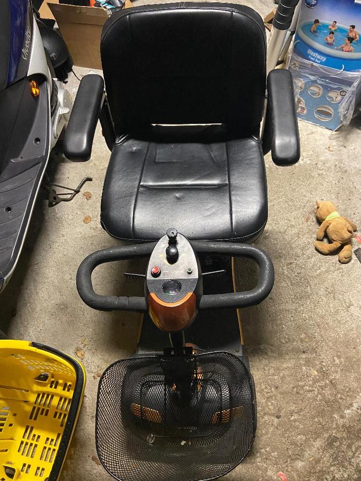 Scootmobiel, Diversen, Rolstoelen, Zo goed als nieuw, Elektrische rolstoel, Inklapbaar, Ophalen