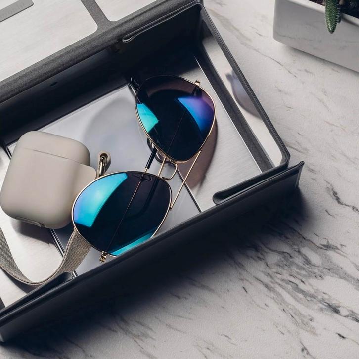 Moshi Deep Purple UV Sanitizer - Nieuwstaat, Telecommunicatie, Overige Telecommunicatie, Nieuw, Ophalen of Verzenden