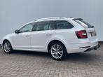 Skoda Octavia Combi 1.5 TSI 150pk Automaat Trekhaak Carplay, Auto's, Skoda, Automaat, Gebruikt, Euro 6, Wit