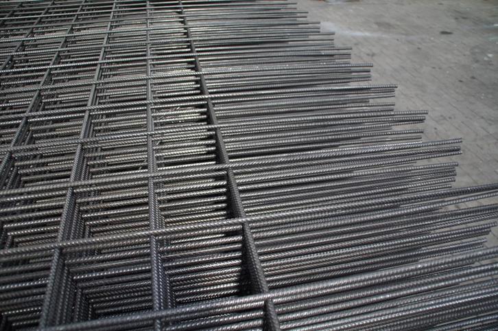 Wapeningskorven, bouwstaalmatten en betonijzer., Doe-het-zelf en Verbouw, Metalen, Nieuw, IJzer, Ophalen