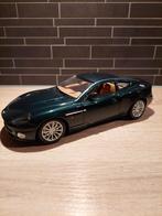 Bburago 1:18 Aston Martin V12 Vanquish 2002 - in doos, Hobby en Vrije tijd, Modelauto's | 1:18, Ophalen of Verzenden, Nieuw, Auto