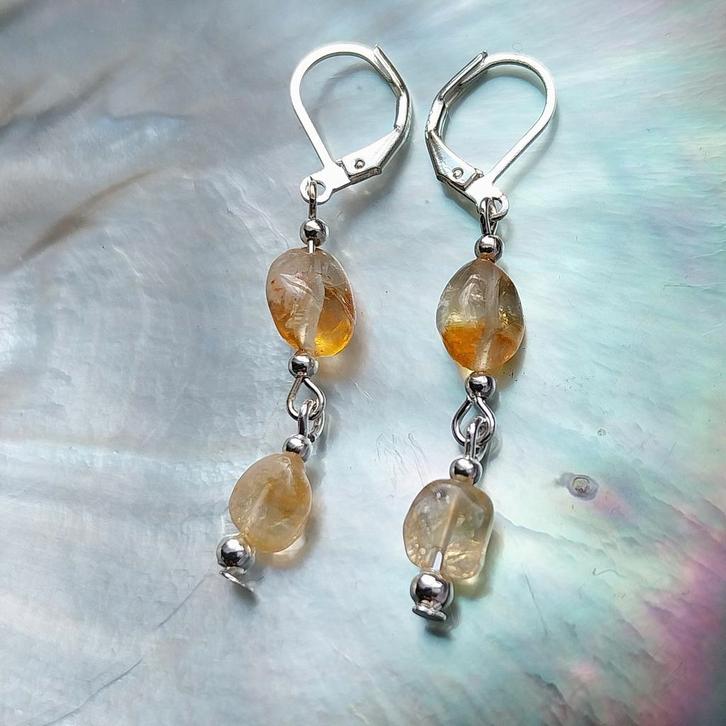 Citrien oorbellen met verzilverde oorhaakjes #3276, Sieraden, Tassen en Uiterlijk, Oorbellen, Zo goed als nieuw, Overige materialen