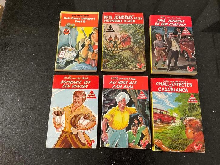 6 pocketboekjes uit de Bob Evers reeks, Boeken, Avontuur en Actie, Gelezen, Ophalen of Verzenden