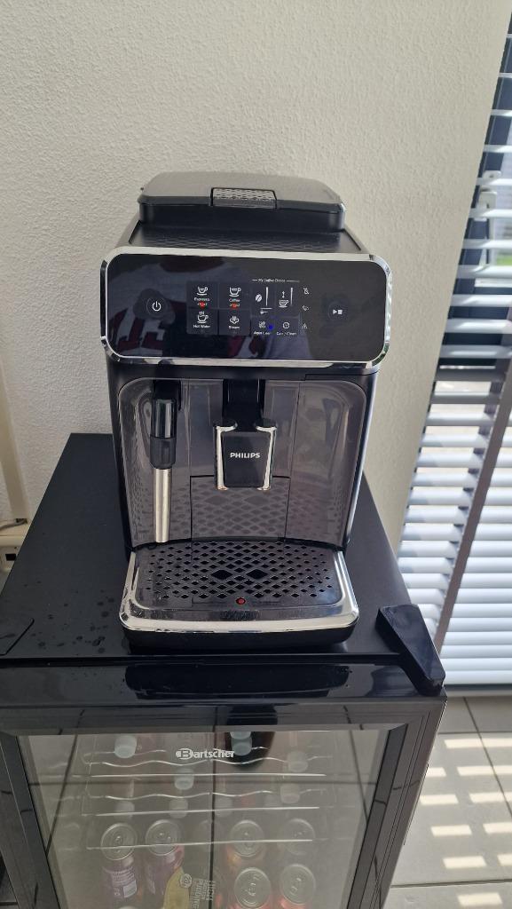 Philips 2200 EP2224 Volautomatische Espressomachine, Witgoed en Apparatuur, Koffiezetapparaten, Zo goed als nieuw, Gemalen koffie